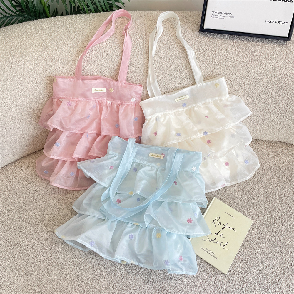 64293 Floral Cake Layer Canvas Tote Bag in Fresh Color Scheme for Students, Commuting, and Class - Lazy Style Tote Bag