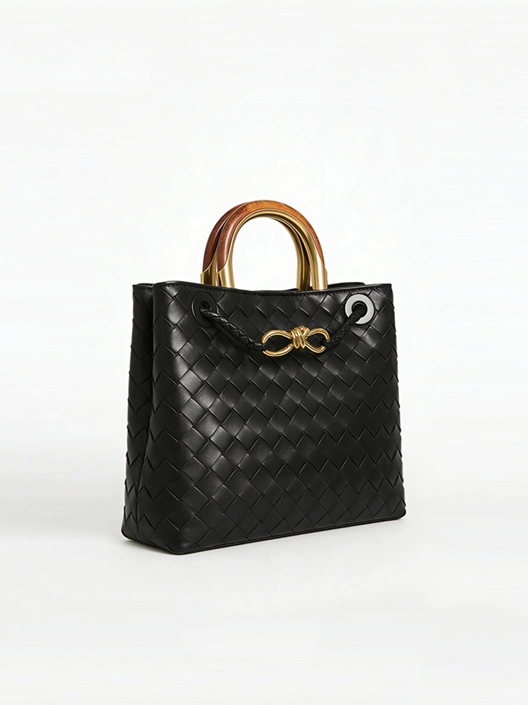 European and American Retro Genuine Leather Woven Tote Bag, Premium Feel, Commute, Metal Drawstring Buckle, Single Shoulder, Crossbody, Handheld Bag for Women, Cross-border