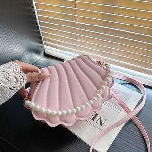 2025 Fashion Shoulder Bag Popular Pearl Chain Crossbody Bag Handbag Shell Bag Niche Design Solid Color New