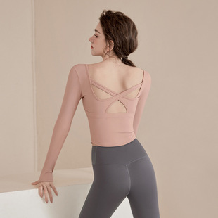 Yoga clothing women's 2024 autumn and winter new with chest pad long sleeve slim sports running top fitness clothing women's wholesale