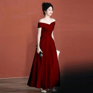 French off-shoulder evening dress bride simple satin temperament license registration engagement small white dress host dress