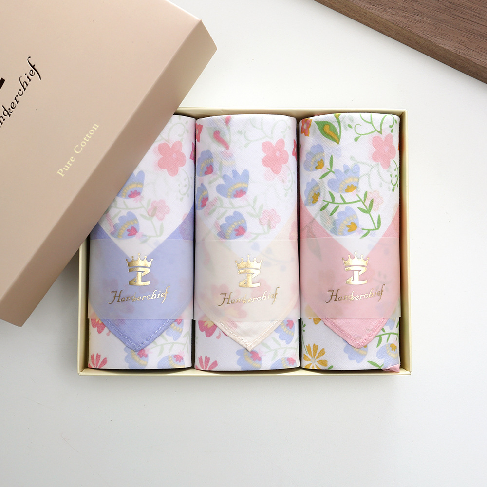 43cm High-End Gift Box Handkerchief for Women, All-Cotton Sweat-Absorbent Thin Floral Square Scarf, Gift Souvenir for Mom