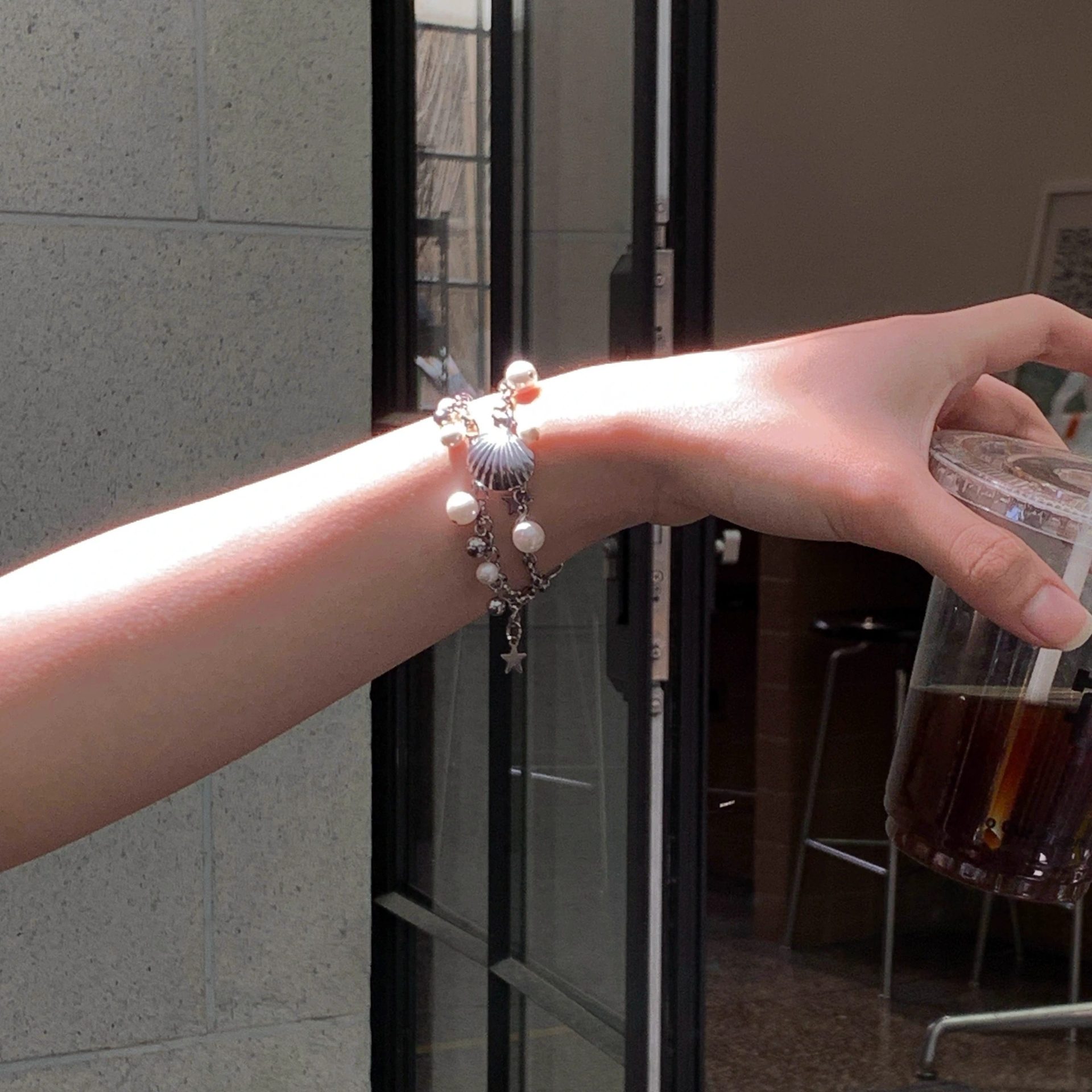 "Seaside Overture" Bracelet with Shell Beads, Titanium Steel Shell Pendant, Adjustable Original Design for Girls