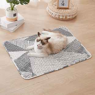 Pet dog cat floor mat sleeping mat foot pad nest mat warm insulation mat non-stick wool scratch-resistant planing Four Seasons Universal