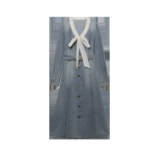 Sweet Pleated Contrast V-neck Denim Skirt 2025 Spring Fashion Single-breasted Non-elastic Slim Fit dress