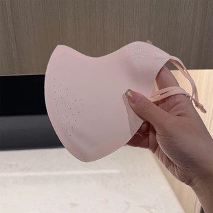 New ice silk sunscreen neck protection mask female neck protection integrated breathable hole riding mask 3D UV protection without trace