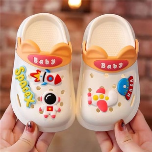Summer children's sandals and slippers non-slip children's baby boys and girls hole shoes slippers wholesale cartoon Baotou children