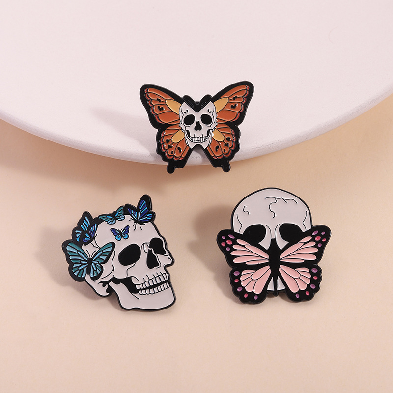Qihe Skull Horror Butterfly Brooch Set Dark Style Personalized Clothing Accessories Pin Badge Wholesale