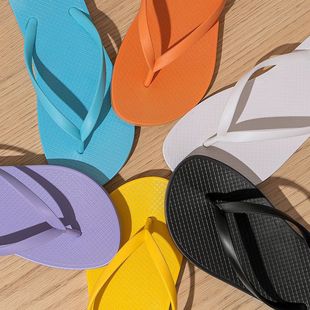 Flip-Flops for Women 2025 New Style Seaside Beach Non-Slip Breathable Foldableing Portable Flats Slippers for Women Summer Outer Wear