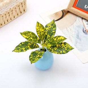 Factory wholesale imitation leaf accessories silk-printed cloth DIY handmade restaurant indoor vine leaves Banyan leaves