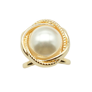 European and American fashion Pearl scarf buckle high-end elegant women's shawl buckle multi-functional dual-use decorative fixed buckle wholesale