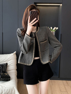 Small Sense French Elegant Short Coat Women's Early Autumn 2025 New Style Elegant Age-reducing All-match Top