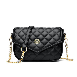 Ladies small bag 2024 new summer fashion shoulder messenger bag soft leather diamond chain bag small satchel wholesale