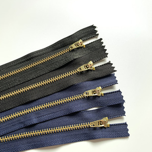 No.3 No.4 Brass Metal Zipper Jeans with Placket and Spring Head Pull Lock Casual Pants with Closed Tail Self-locking