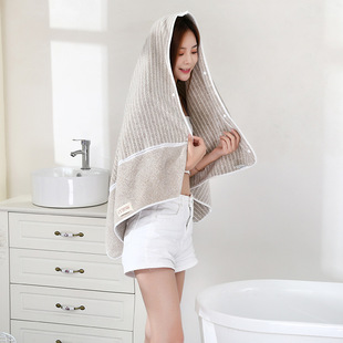 Small Fragrant Style Stitching Buckle Bath Towel Adult Water Absorbent Quick-drying Beach Towel Household Swimming Pool Hot Spring Gift Bath Towel for Men and Women