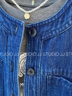 Close your eyes into ~ South Korea east gate wood ear stitching hem loose Denim vest women's spring Denim coat vest