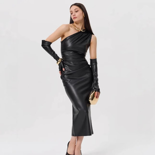European and American Style PU Leather Sexy Slant Shoulder Irregular Pleated Sleeveless Side Zipper Split Long Hip Skirt with Sleeve
