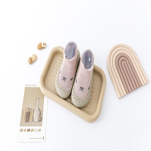 Baby Toddler Shoes Soft-soled Men's and Women's Baby Shoes Non-slip Floor Shoes One-year-old Indoor Infant Shoes and Socks Autumn and Winter