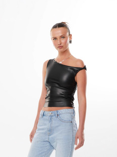 2024 Winter New Fashionable Unique Solid Color Inclined Shoulder Pleated Design Tight Exhipired Waist Sleeveless Leather T-shirt Top
