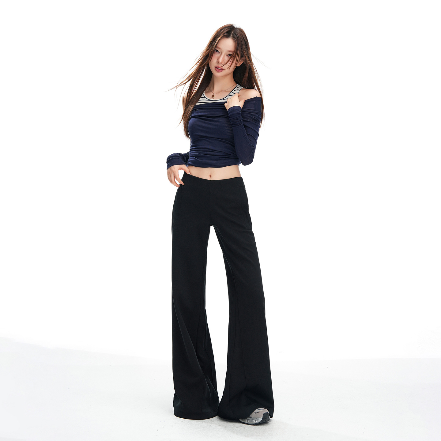 Factory Direct Supply for Daily Commuting Wear, Slightly Elastic and Drapey Loose Flared Sports Casual Pants for Women, One-Piece Drop Shipping