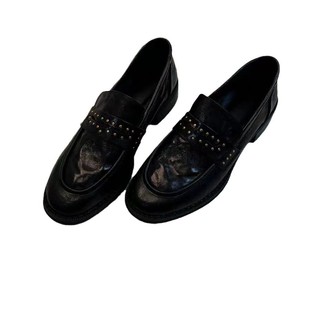 Ready Stock ~ Retro Round Toe Rivets, Small Fragrant Style Pleated One-Leg Thick Heel Black Small Leather Shoes, Loafers for Women