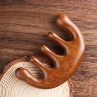 Blood sandalwood five-finger ball meridian comb massage scalp dredge meridian solid wood wooden comb hand gift spareribs comb