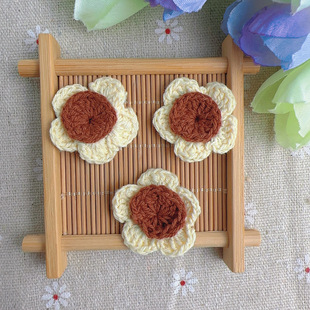 3CM double-layer three-dimensional crochet small flower pure cotton hand hook five-petal small flower clothing children's clothing home textile accessories