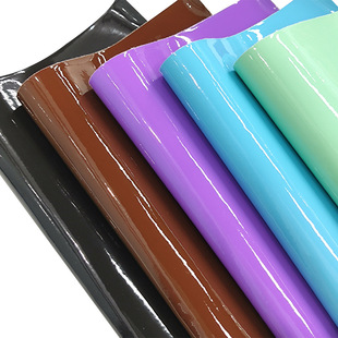 Soft leather box material manufacturers provide mirror leather crease-free highlight patent leather soft mirror PVC leather fabric wholesale