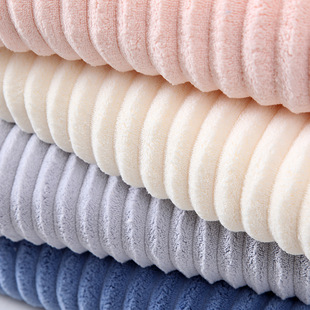 Candy Velvet Large Bath Towel Coral Velvet Wash Face Towel Three-Piece Set Wave Pattern Bath Water Absorbent Quick-Drying Thickened Beach Towel