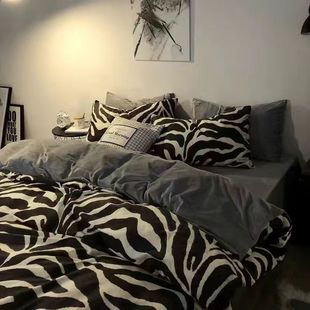 Ins Simple Four-piece Summer Homestay Bed Cover Bed Sheet Quilt Cover Student Dormitory Bed
