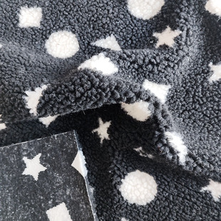 The Source Manufacturer Can Customize 21 New Jacquard Cashmere Black and White Geometric Pattern Autumn and Winter Women's and Children's Clothing Fabrics