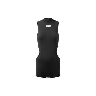 Non-removable jumpsuit heart sniper slimming is not only a little summer temperament hollow irregular labeling