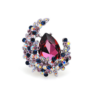 European and American Temperament Crystal Moon Brooch Women's Sweater Autumn and Winter Accessories All-match Atmospheric Pin Simple Personality Corsage