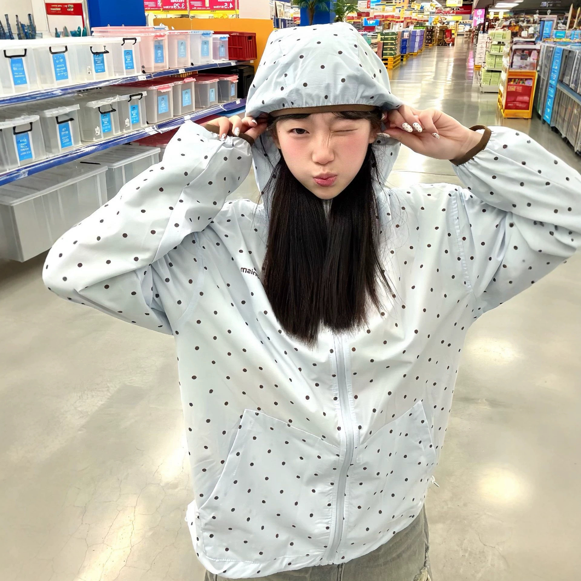 High-Quality Sun Protection Clothing for Women, Thin Hooded Polka Dot Sweet Girl Style, Cute, Uv-Resistant, Breathable, Lightweight Jacket for Women Wholesale