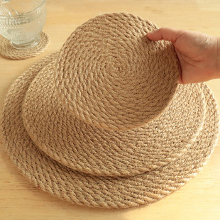 Lingrass insulation mat dining table mat straw coaster home mug coaster factory in stock support generation