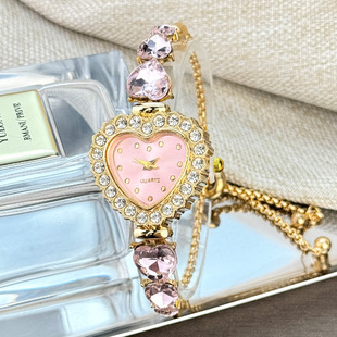 Cross-border Love Flower Decorative Bracelet Quartz Watch Diamond Dial Pull Strap Ladies Fashion Watch Foreign Trade