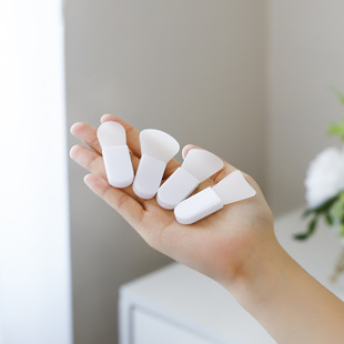 Mini Silicone Mask Brush Manufacturer Silicone Brush Soft Head Twig Stick Face Apply Mud Mask Beauty Tool Mask