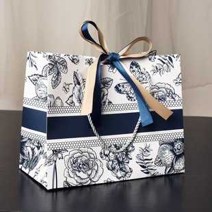 in stock Gift Bag Color Paper Bag Cross Border Packaging Bag with Ribbon Holiday Gifts Gift Bag Clothing Handbag