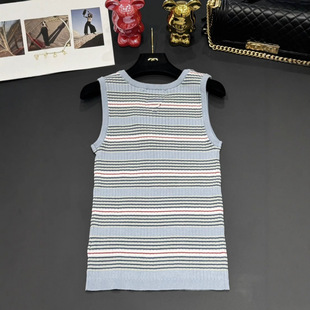 P home 25 summer new striped vest contrast stitching slim version not tight fabric light and comfortable