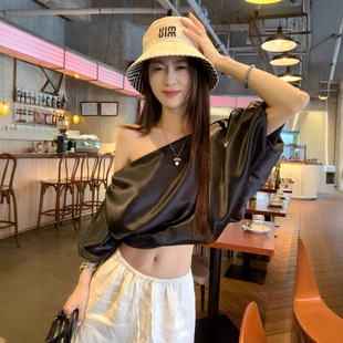 Korean High-End Slanted Shoulder Bubble Short-Sleeved Satin Shirt 2025 Summer New Short Sexy Style Niche Top