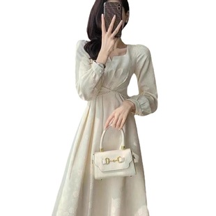 Autumn 2023 New Sweet Fashion Elegant Gentle Girl's Light Luxury Holiday Fairy Dress Slim-fit Long-sleeved dress