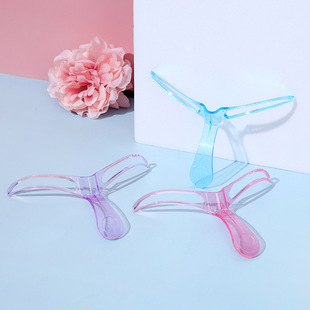 Ladies novice thrush card print eyebrow card thrush tool three-dimensional curling eyebrow tracing device three-dimensional thrush card auxiliary device