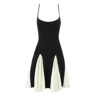 Spring and Summer New French Style Sexy Black and White Contrast Color Stitching Strap Backless dress Design Holiday Style Short Dress
