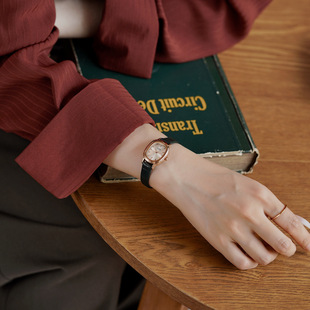 Gedi watch women's light luxury niche women's simple elegant exquisite small dial waterproof watch quartz watch