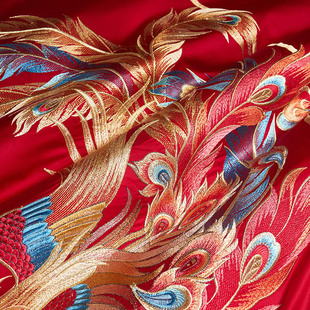 24-year promotion of Chinese dragon and phoenix embroidery 100 cotton wedding red wedding bedding set of four pieces