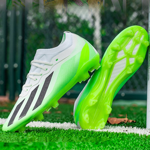 Cross-border Putian Seamless Flying Weaving Messi Football Shoes Men's and Women's Low-top Spike Grass Spike Competition Training sneaker