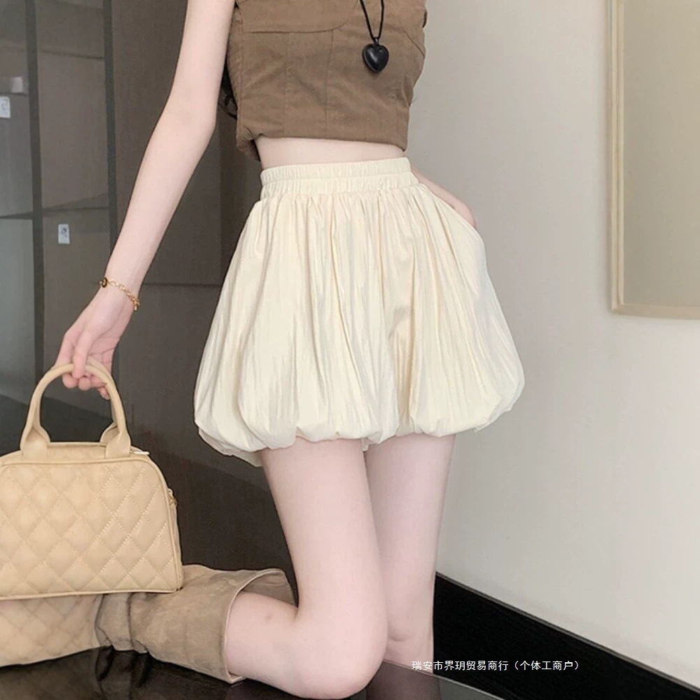 Ballet-style floral lantern skirt-pants for women, summer thin style, 2026 new high-waisted A-line puffy casual shorts skirt