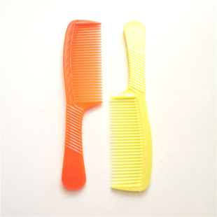 Factory direct 2 yuan boxed plastic comb 316 hair comb straight hair comb makeup tools beauty variegated comb