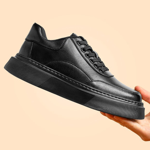 2025 new thick-soled men's board shoes fashion tide casual shoes wear-resistant non-slip small black shoes Joker a generation of hair
