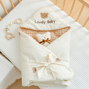 Newborn baby's cotton autumn and winter thickened newborn baby comfort beanie quilted hug scared delivery room swaddling baby